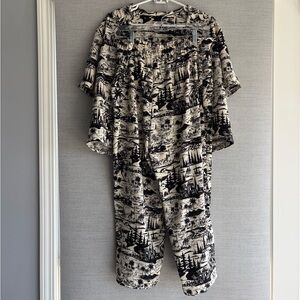 Black & White Scenic Print Short-Sleeve Set